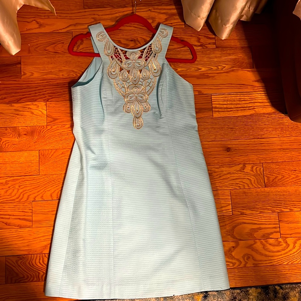 Beautiful and bright Lilly Pulitzer Sea blue dress.
